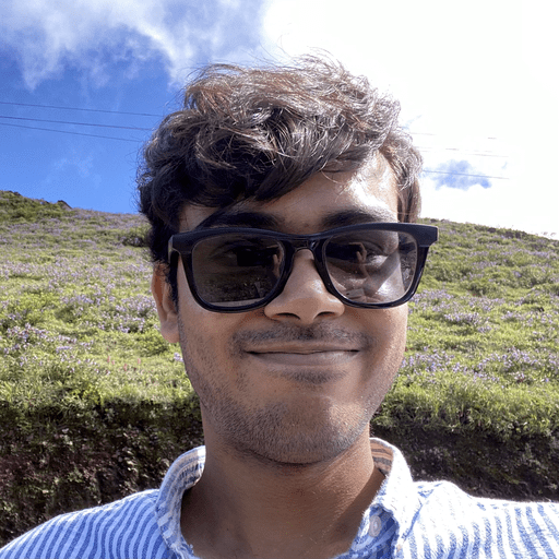 Navigation bar avatar